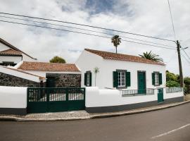 Casa das Palmeiras, hotel in São Vicente Ferreira