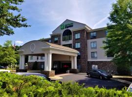 Holiday Inn Express Apex - Raleigh by IHG, hotel v destinaci Apex
