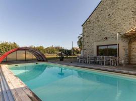 NOCNOC - Gîte du Vieux Pressoir, piscine chauffée et couverte, hotel com estacionamento em Campbon