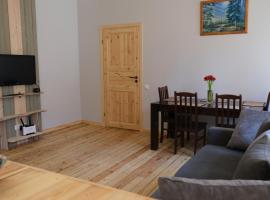 Classic 2-room apartment in old town Riga, rodinný hotel v Rize