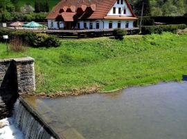 Penzion U Bušů, hotel v destinaci Malá Bystřice