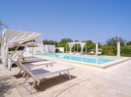 Dependance Rosy with pool, hotel con piscina en Ruffano