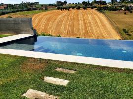 Casa Lunaria B&B, hotel i Porto Sant'Elpidio