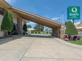 Quality Inn Magnolia