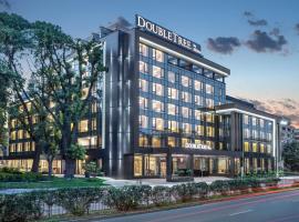 Doubletree By Hilton Plovdiv Center, hotel in Plovdiv