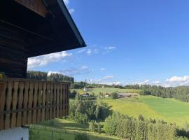 Andi's Berghütte, boende med självhushåll i Weitensfeld