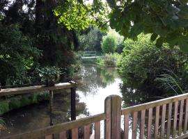 Gite de l'Ancien Moulin, ξενοδοχείο σε Valmont