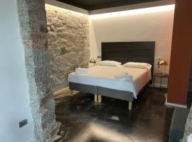 Loft delizioso pieno centro con veranda, huisdiervriendelijk hotel in Tortolì