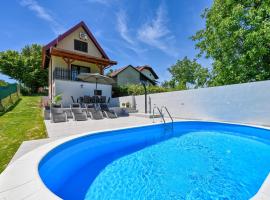 Stunning Home In Seketin, hotel v mestu Seketin