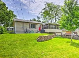 6 Mi to Old Market Home with BBQ-Ready Patio!