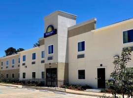 Days Inn by Wyndham Zachary LA, accessible hotel in Zachary