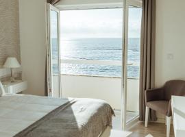 Beach Residence Mar do Norte，Ribamar的飯店