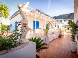 Hotel Casa Adolfo Ischia、イスキア、Sant'Angeloのホテル