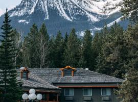 Mountaineer Lodge, hotel a Lake Louise