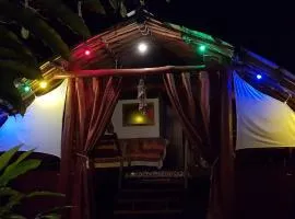 Location " la Pirogue " Maison d'Hôtes à Moorea