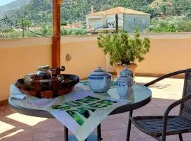 En Zar Ξυλόκαστρο
