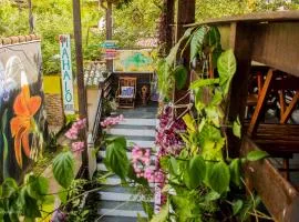 Mahalo Hostel