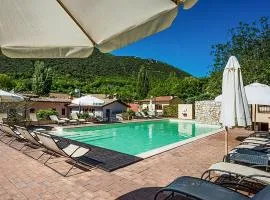 Cozy Apartment In Foligno With Wifi