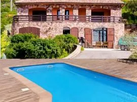 Villa Luna e' Pedra - Suite in Villa con Vista sulla Baia di Alghero e Piscina