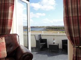 Dunraven, hotel with parking in Stornoway