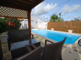 Laranjeira - House with private garden and pool, holiday rental in Alfeizerão