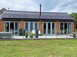 Lodge Barn Annexe, hotel with parking in Hardwick