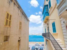 Central Valletta Townhouse-Hosted by Sweetstay