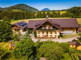 Biohof Untergrabenbauer, hotel v destinaci Lidaun