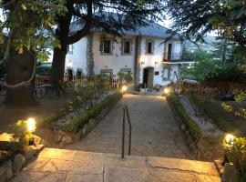 EL MOTIVO, pet-friendly hotel in Cercedilla