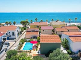 Villa Goga, hotell i Vir