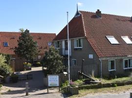 Hotel Dichtbijzee, hotelli kohteessa Oosterend