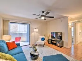 6 Mi to Downtown Phoenix Condo with Pool Access!