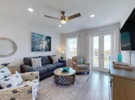 Gulf Place Residence 205- Let the Sea Set You Free, hotel in Santa Rosa Beach