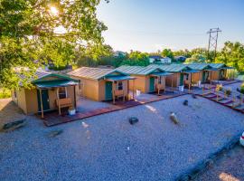 South Platte Cabins & Kennels, hotell i Ogallala