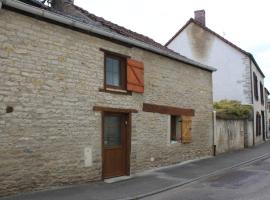 Holiday home Aqueducienne, hotel near Giroud Tramway Station, Ahuy