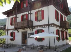 Relais Villa Brioschi, bed and breakfast en Aprica