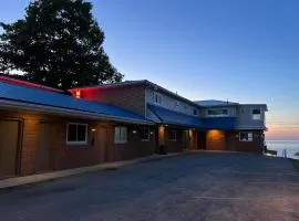 Pete's Lakefront Motel, LLC