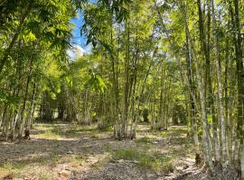 GSM Bamboo Farm RV and Caravan site, hotel u gradu 'Gundiah'