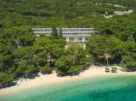 Bluesun Hotel Maestral, hotelli kohteessa Brela