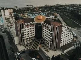 Saturn Palace Resort