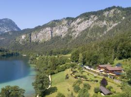 Hotel Pension Hubertus, viešbutis mieste Bad Reichenhalis