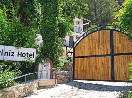 Swiss Eviniz Hotel - Adult Hotel, ξενοδοχείο σε Adrasan