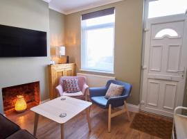 NEW 2BD Victorian Terraced House Loughborough, hotel near Loughborough Hospital, Loughborough