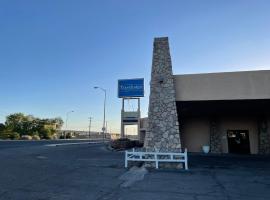 Travelodge by Wyndham Farmington Hwy 64: Farmington şehrinde bir otel