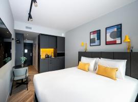 Staycity Aparthotels Paris La Defense, hôtel à Courbevoie près de : La Défense