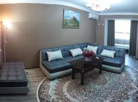 Apartment near Farkhadskiy bazar