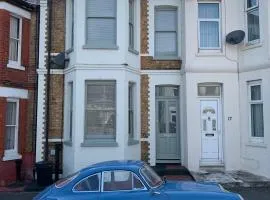 'No.15' A seaside home in the heart of Broadstairs