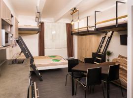 Flying Bed Apartment close to Prague Castle and Airport, hotel v Praze