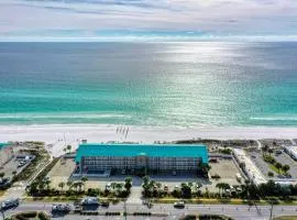 Ground Floor Gulf Front Oasis On Crystal Beach