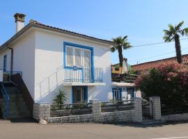 Apartment Mance, hotel in Soline